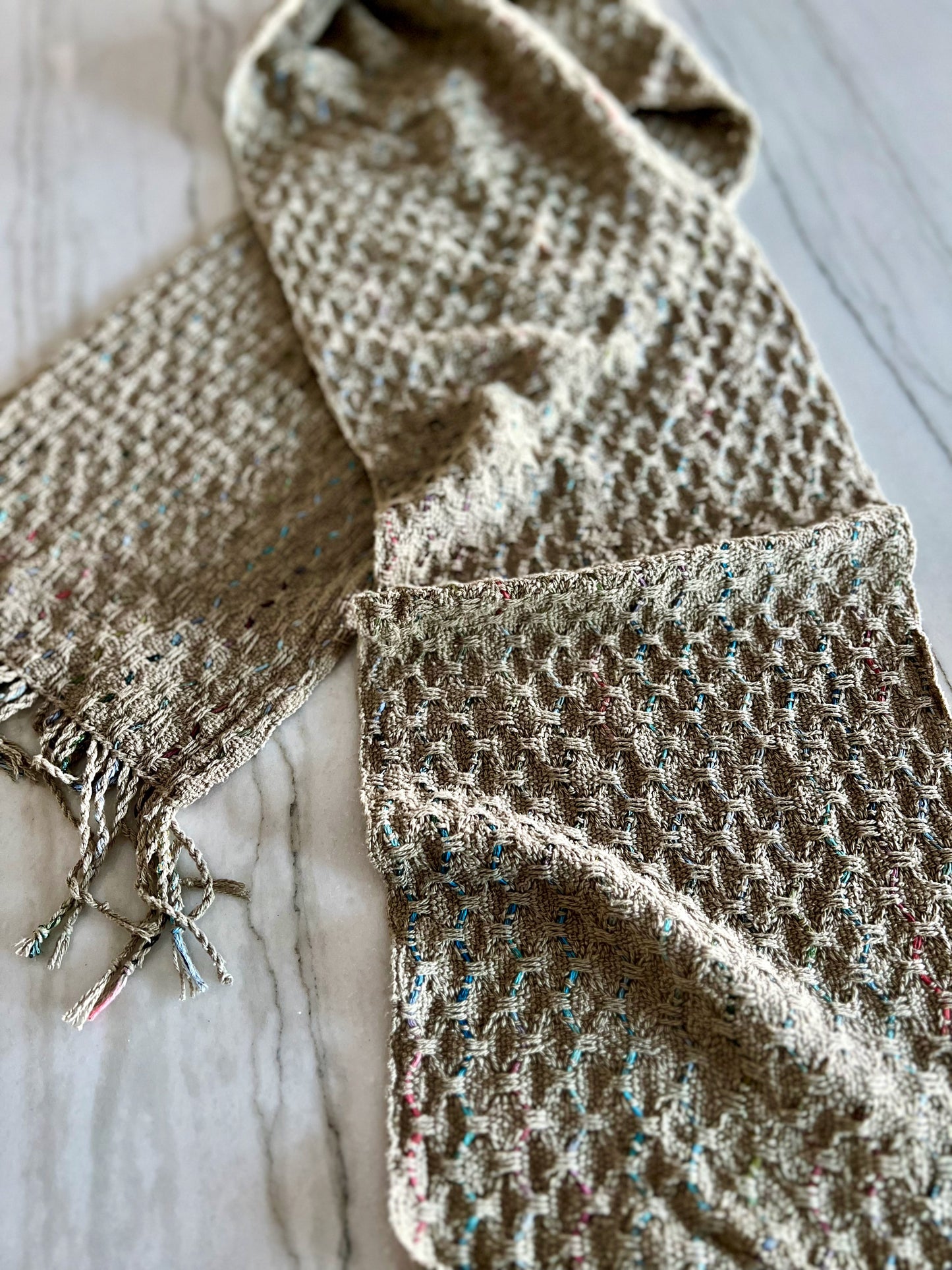 Rigid Heddle Weaving Pattern: Waves Deflected Warp Scarf