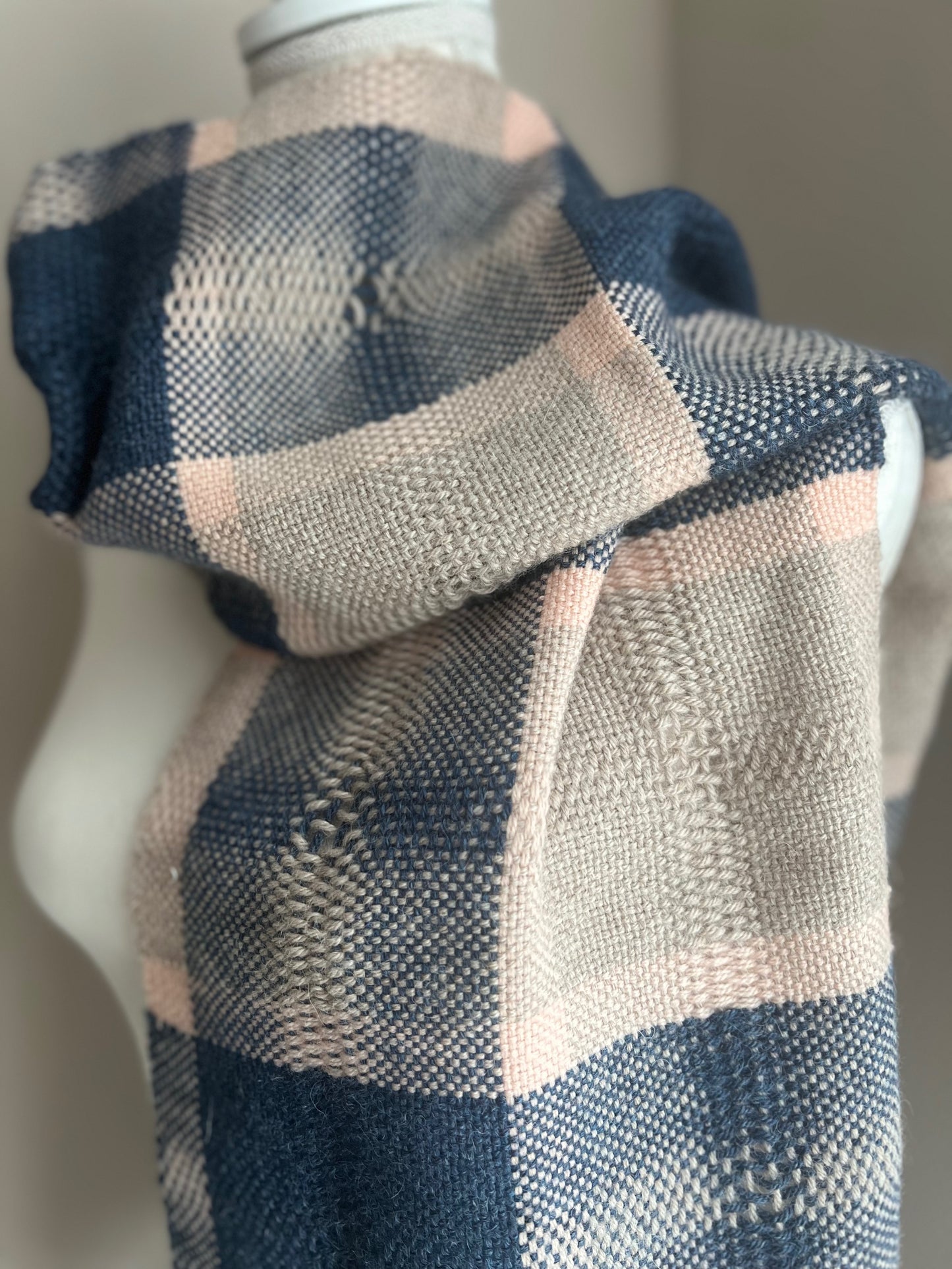 Rigid Heddle Weaving Pattern PDF - Ripley Plaid Scarf