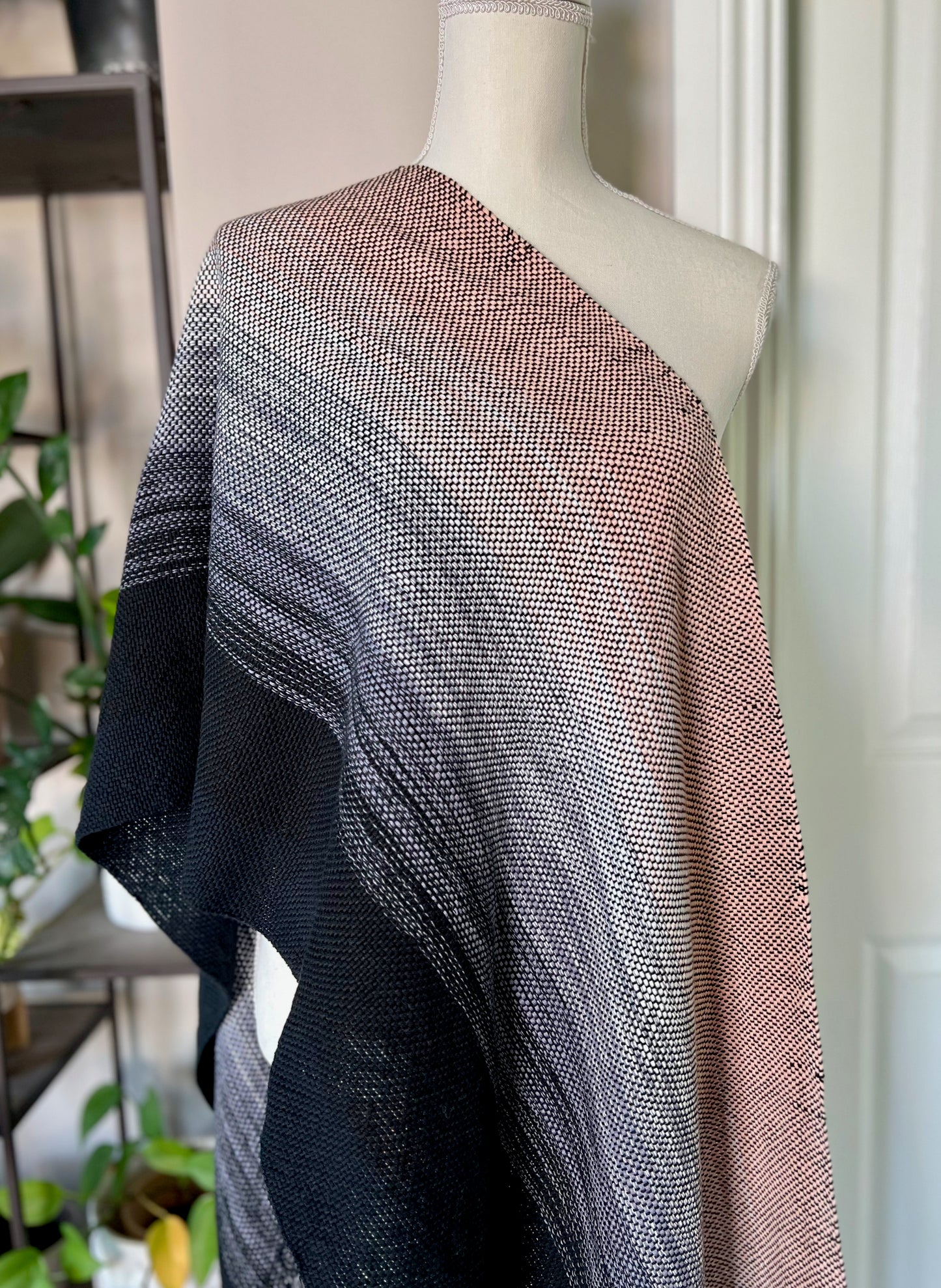 Black Swan Cotton Ombre Wrap