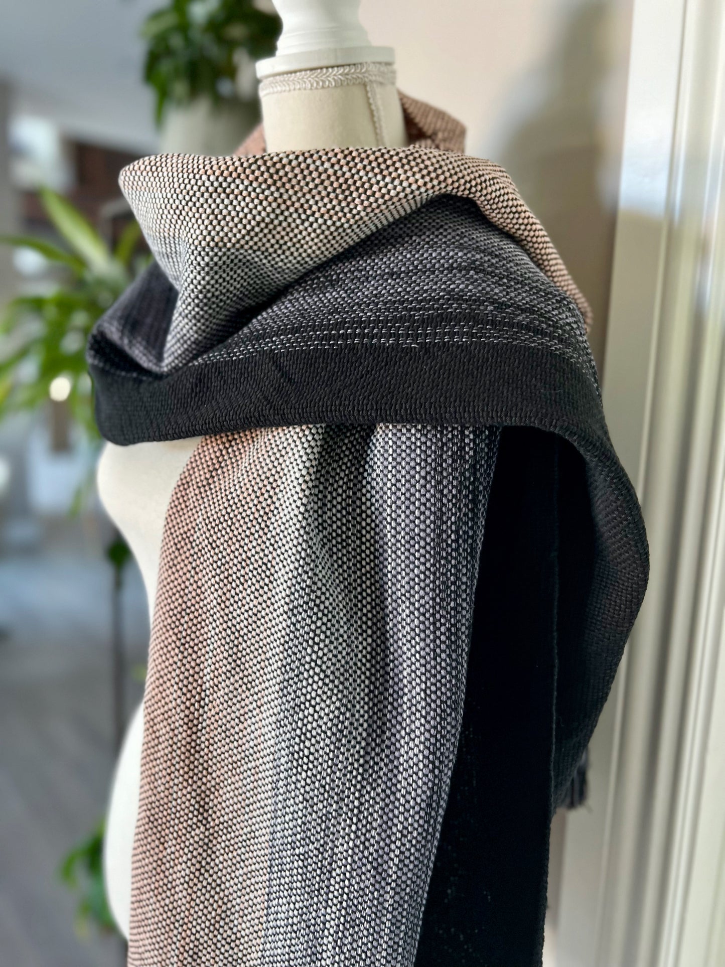 Black Swan Cotton Ombre Wrap