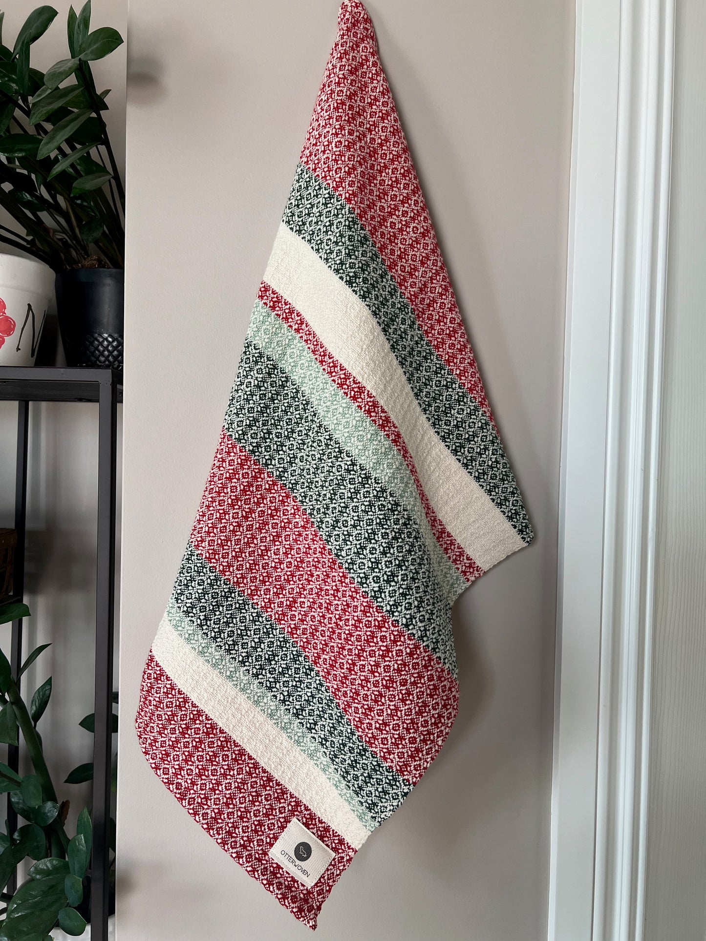 Holiday Snowflake Towels