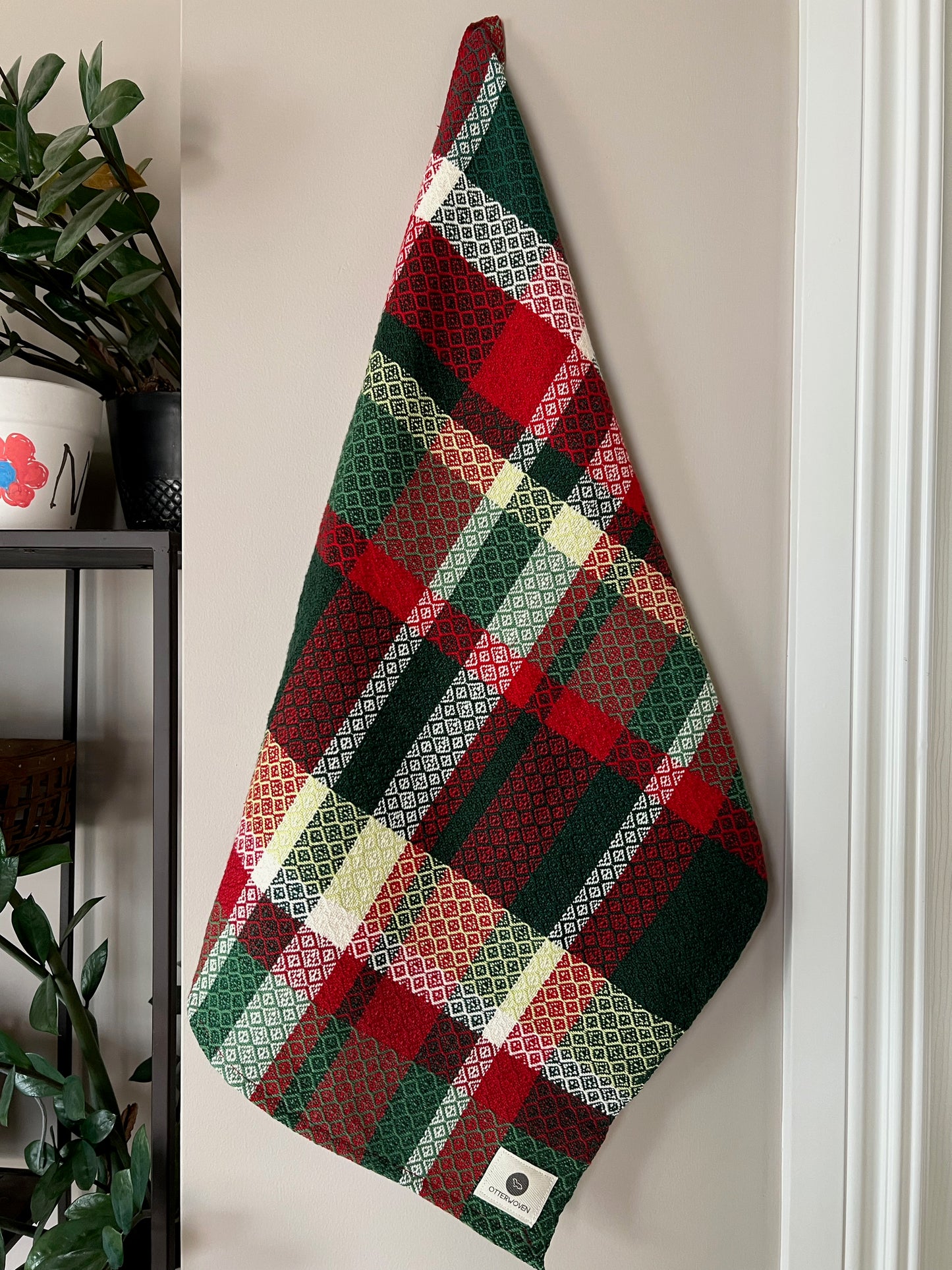 Holiday Diamond Twill Towels