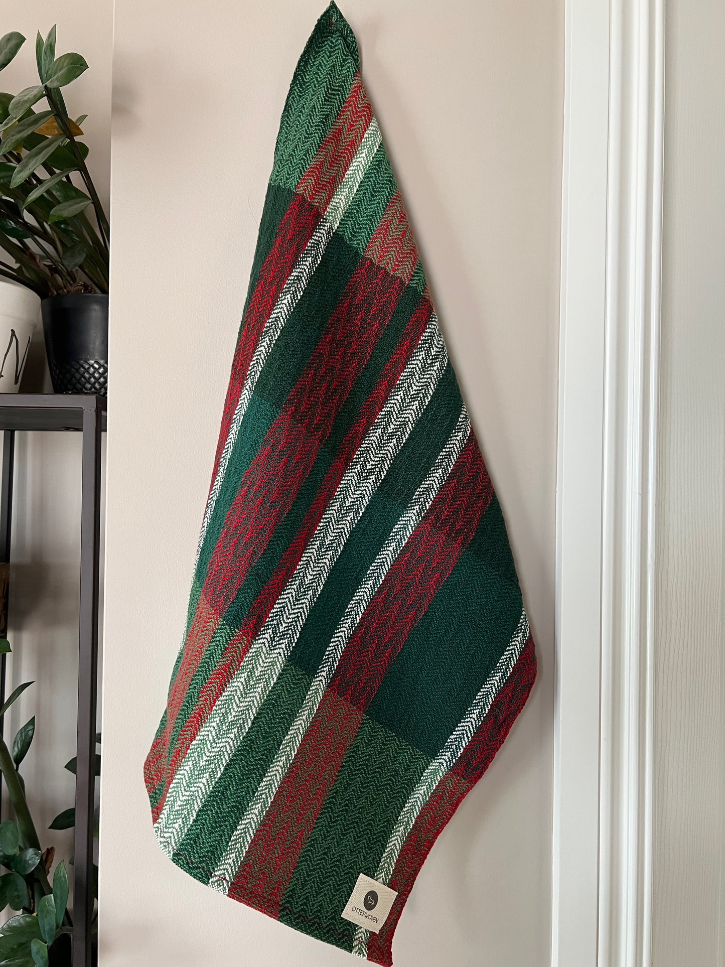 Holiday Diamond Twill Towels