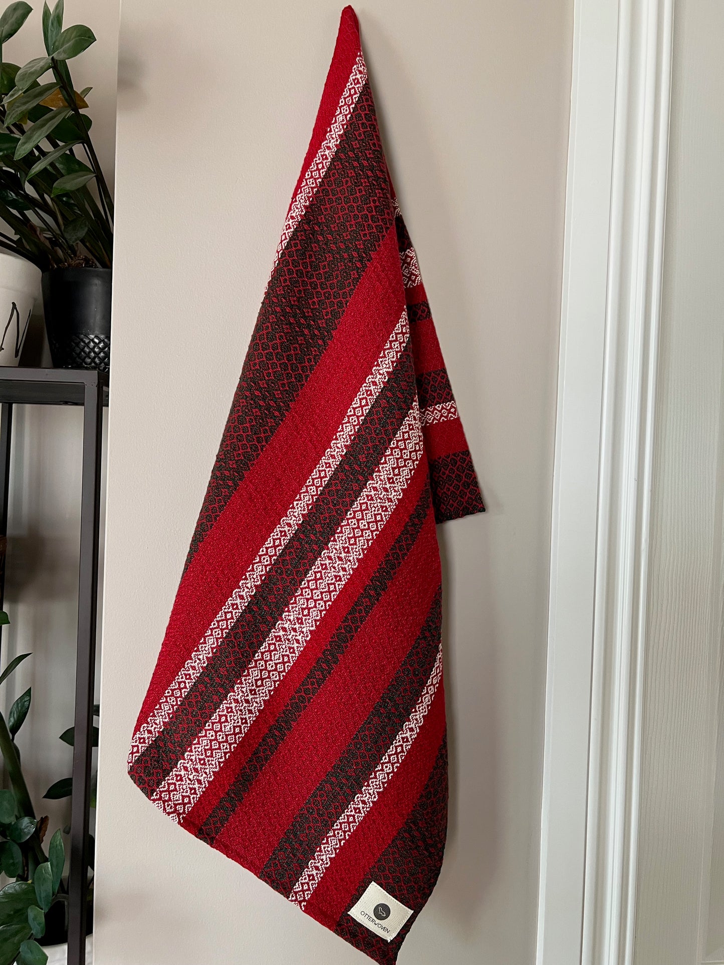 Holiday Diamond Twill Towels