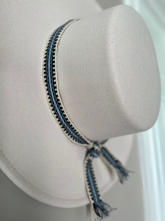 Boater Hat in Oyster - Blue Band