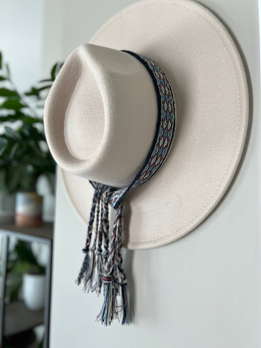 Rancher Hat in Oyster - Diamond Band