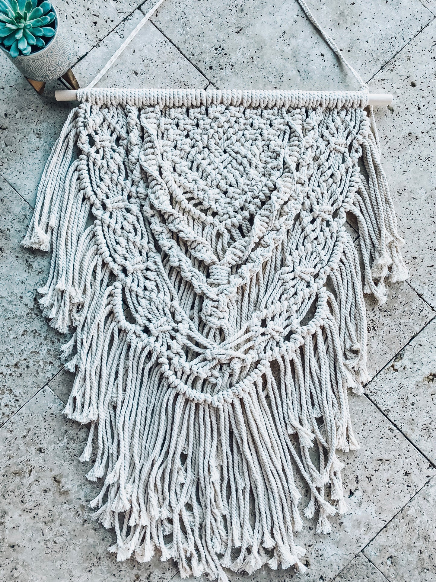 SASHA Large Layered Macrame