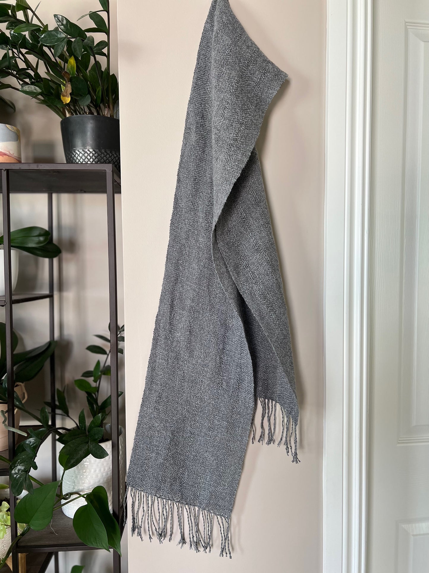 Beachcomber Cotton/Linen Lightweight Scarf - Charcoal